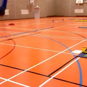 Vinílico Sport Acoustic PLUS Gimnasio Salón deportivo Colegio, OMV